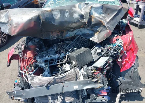 2022 Hyundai Elantra Sel z USA, uszkodzony, nr VIN KMHLS4AG4NU217217